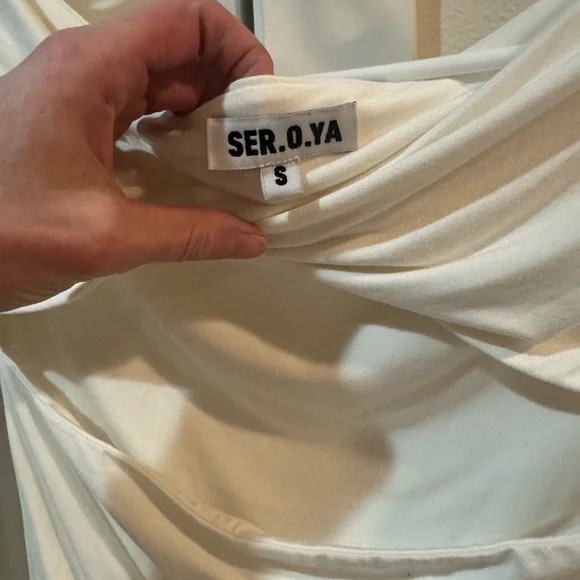 SER.O.YA Cream Long Sleeve Top - Picture 2 of 8